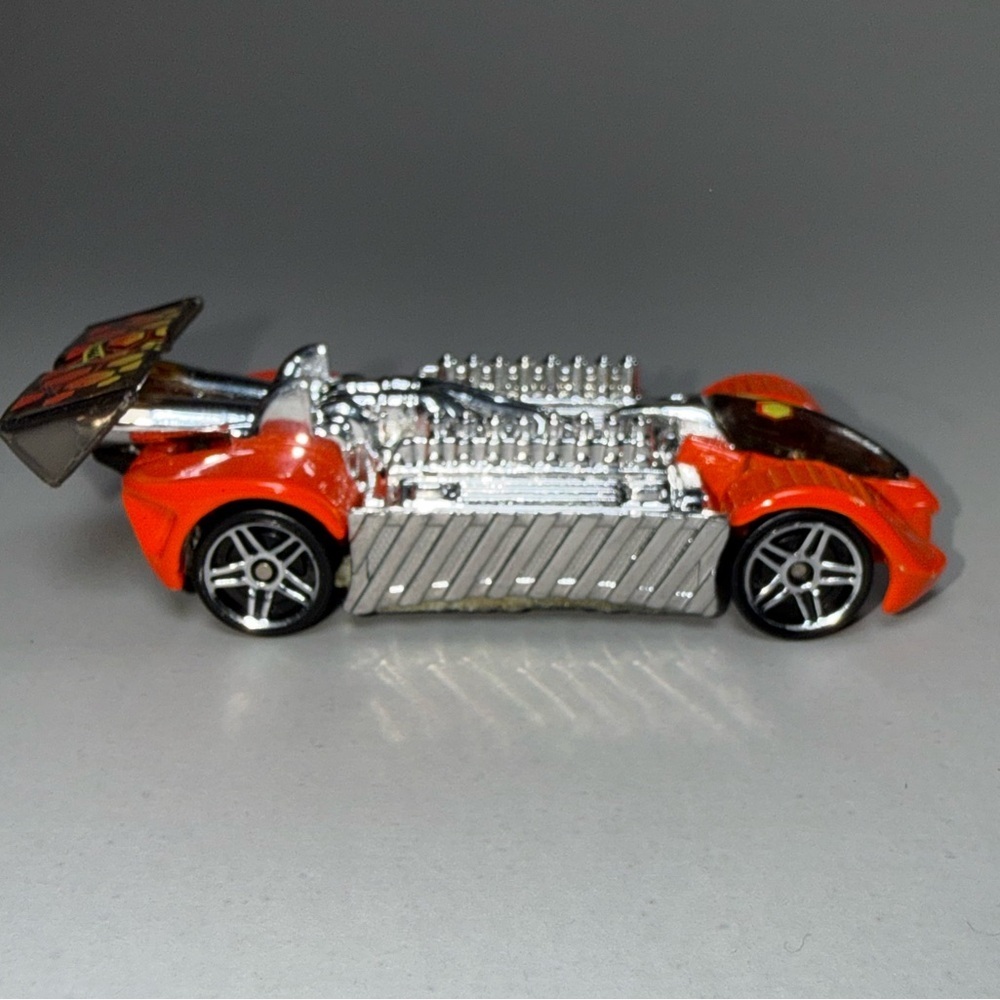Hot Wheels 2000 Krazy 8S Orange